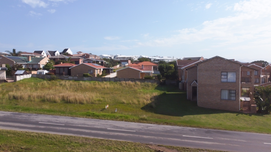 0 Bedroom Property for Sale in Wavecrest Eastern Cape